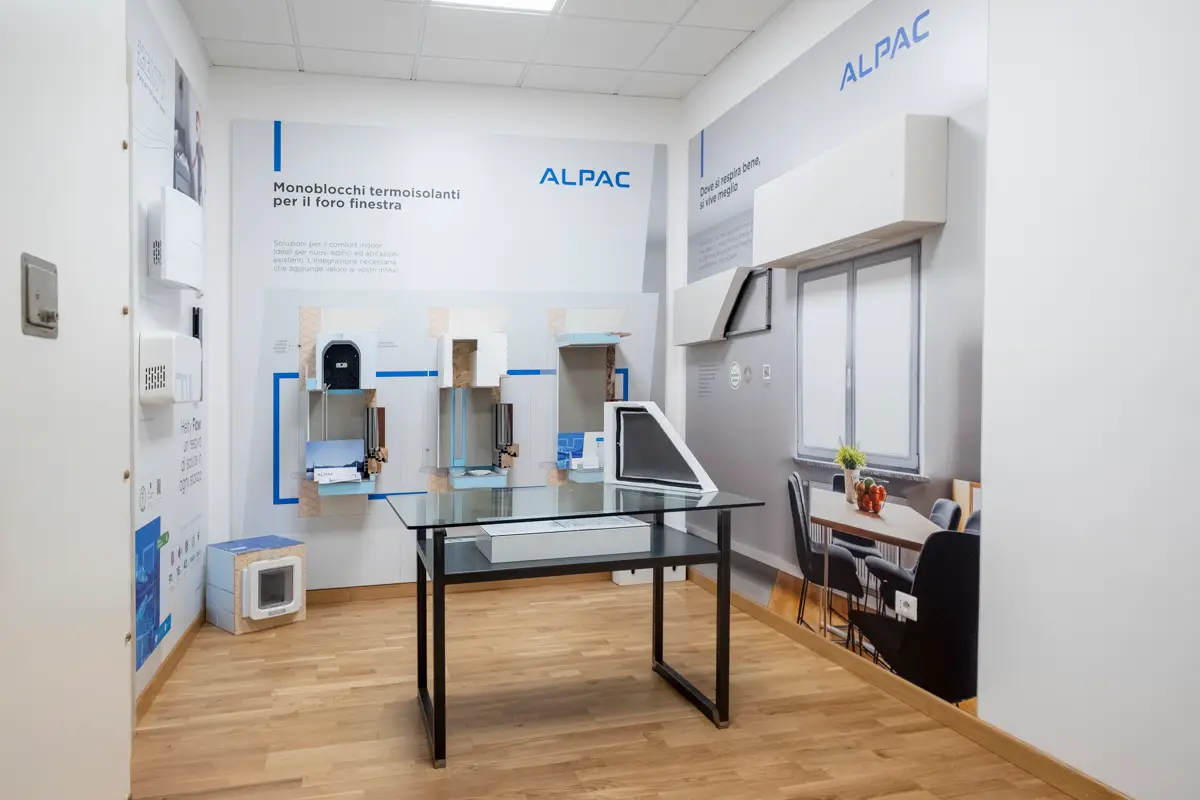 ADUEV serramenti showroom Torino